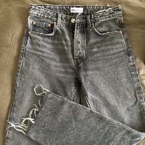 Zara Blackwash Jeans